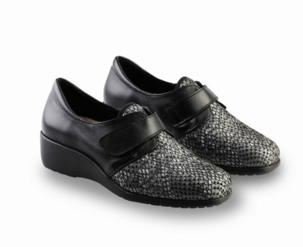 Modelo Essential Shoes 15067